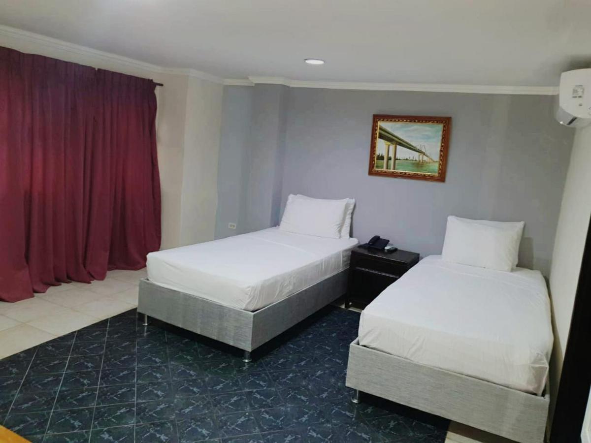 Hotel Puerta De Oro Μπαρρανκίγια Εξωτερικό φωτογραφία