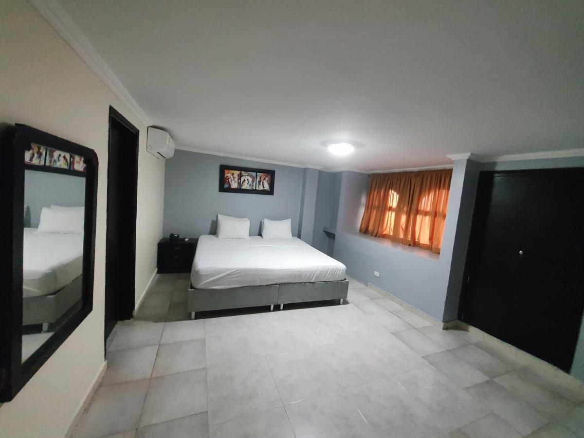 Hotel Puerta De Oro Μπαρρανκίγια Εξωτερικό φωτογραφία