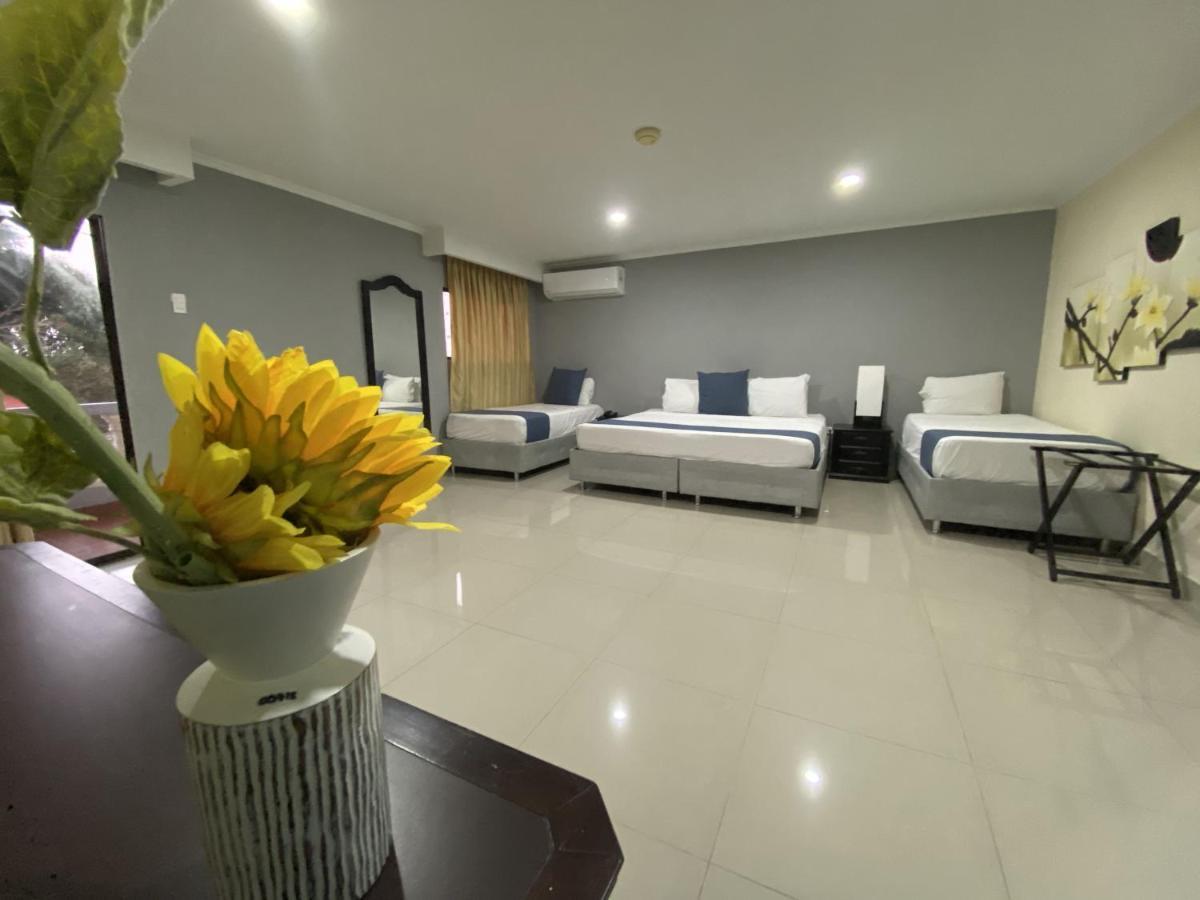 Hotel Puerta De Oro Μπαρρανκίγια Εξωτερικό φωτογραφία